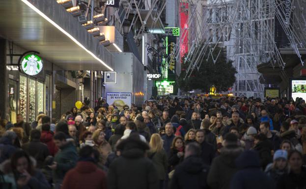 El centro de Madrid, atestado de gente.