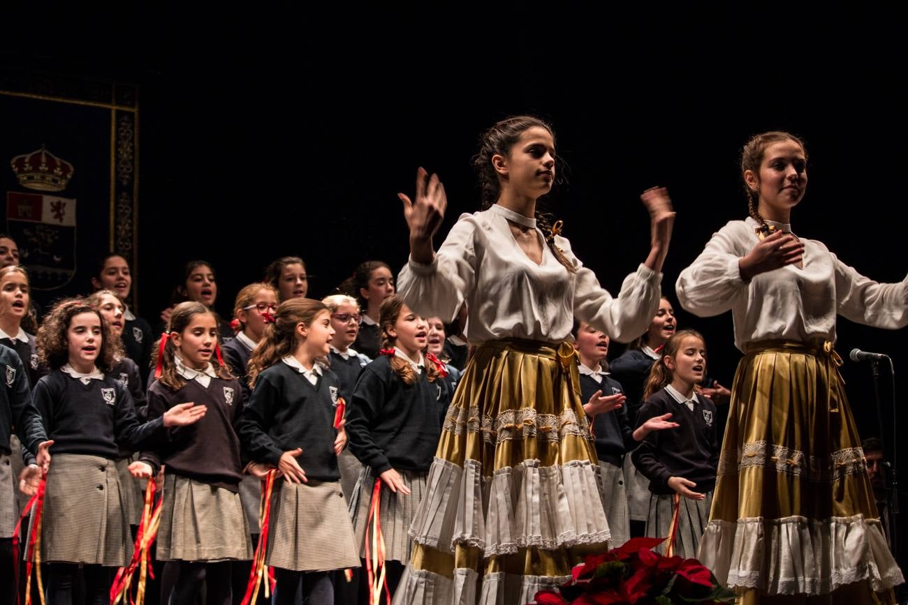 El coro H2Voz, de Logroño, ganó el 27 certamen nacional de villancicos en el Teatro Avenida