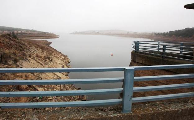 Los embalses de las cuencas hidrográficas del Guadiana y Guadalquivir han seguido descendiendo en el último mes en Castilla-La Mancha.