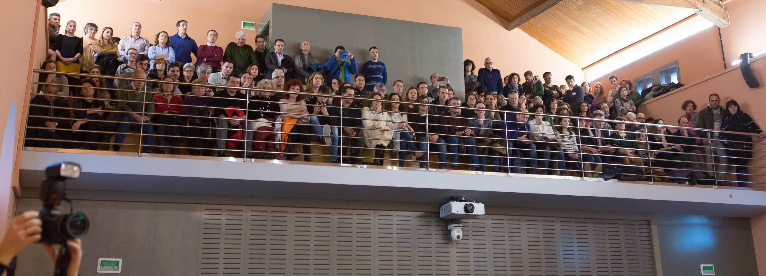 Un total de 57 alumnos y 15 coordinadores y profesores delegados de La Rioja han sido reconocidos hoy como destacados por su "de excelencia académica"