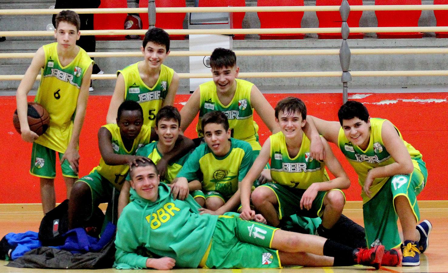 Promete reina en la categoría femenina y Logrobasket gana en chicos en la categoría masculina en la tercera y última jornada del Torneo Canteras de baloncesto