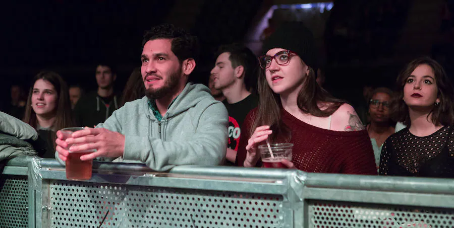 Buena entrada y mucha gente joven en el primer concierto de abono