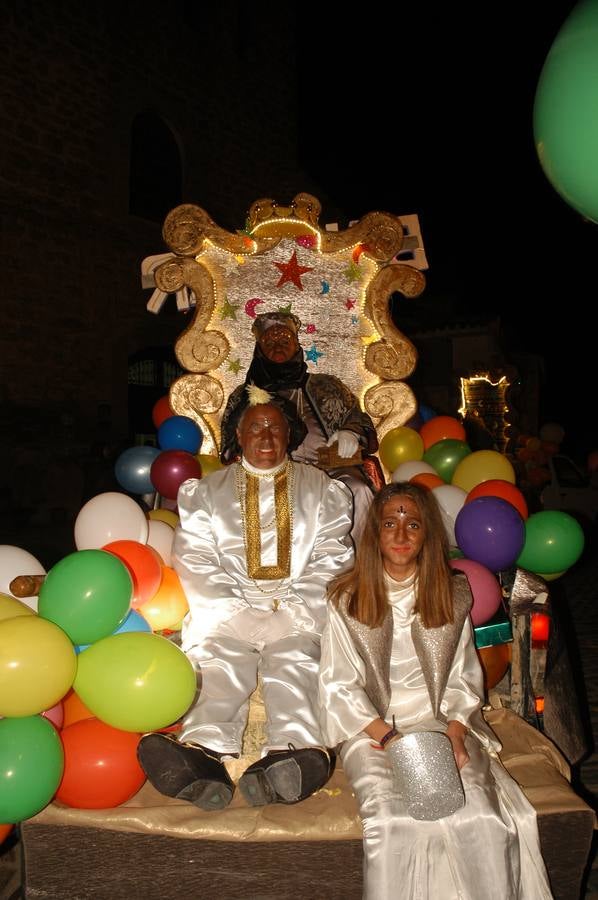 Los más pequeños del municipio disfrutaron de la noche previa a Reyes