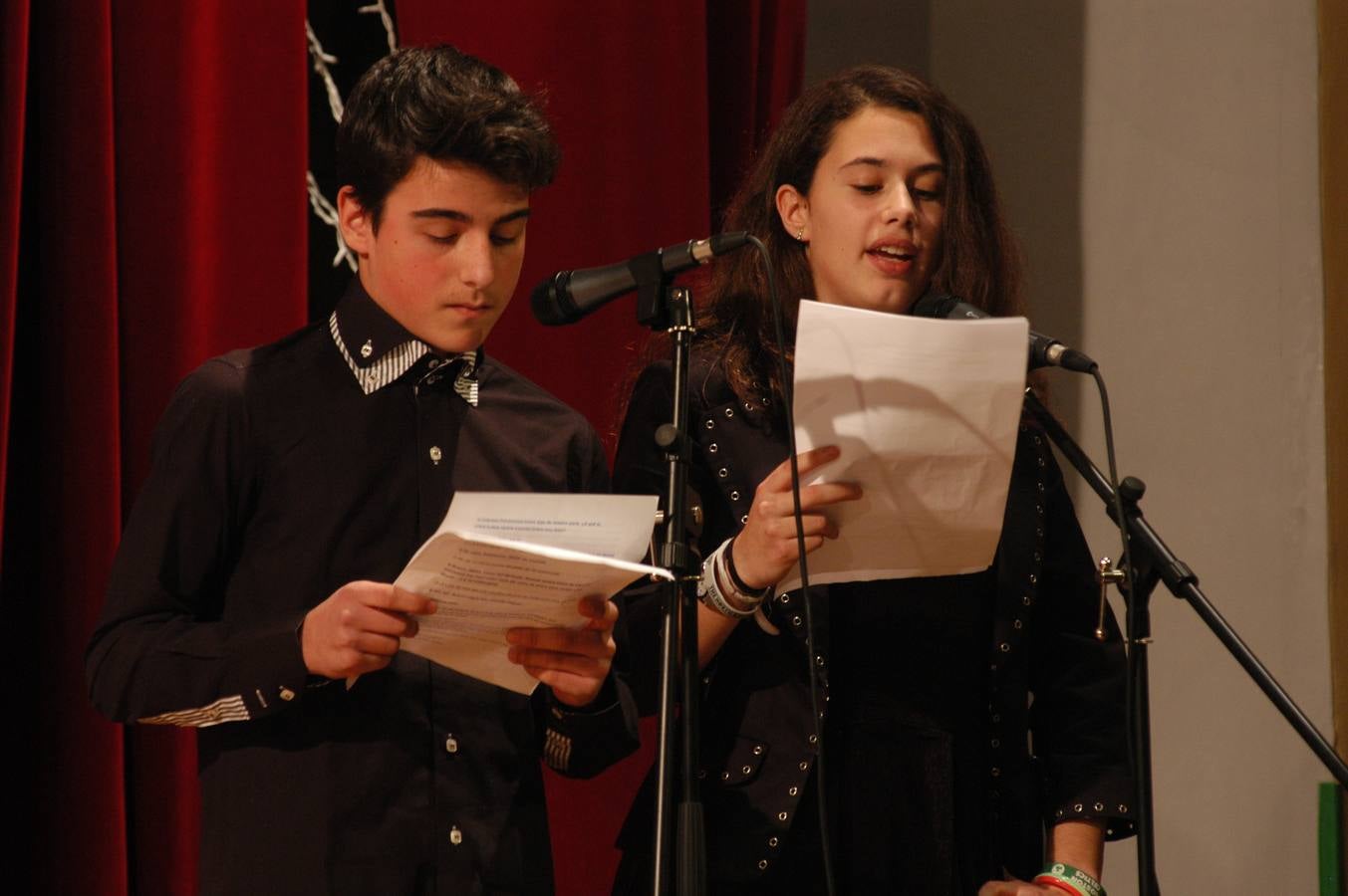 Los más pequeños del municipio disfrutaron de la noche previa a Reyes