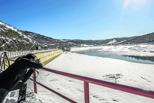 El temporal alivia la situación de los embalses riojanos, que superan el 25% de su capacidad