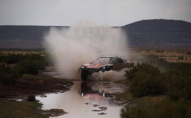 Carlos Sainz y Lucas Cruz.