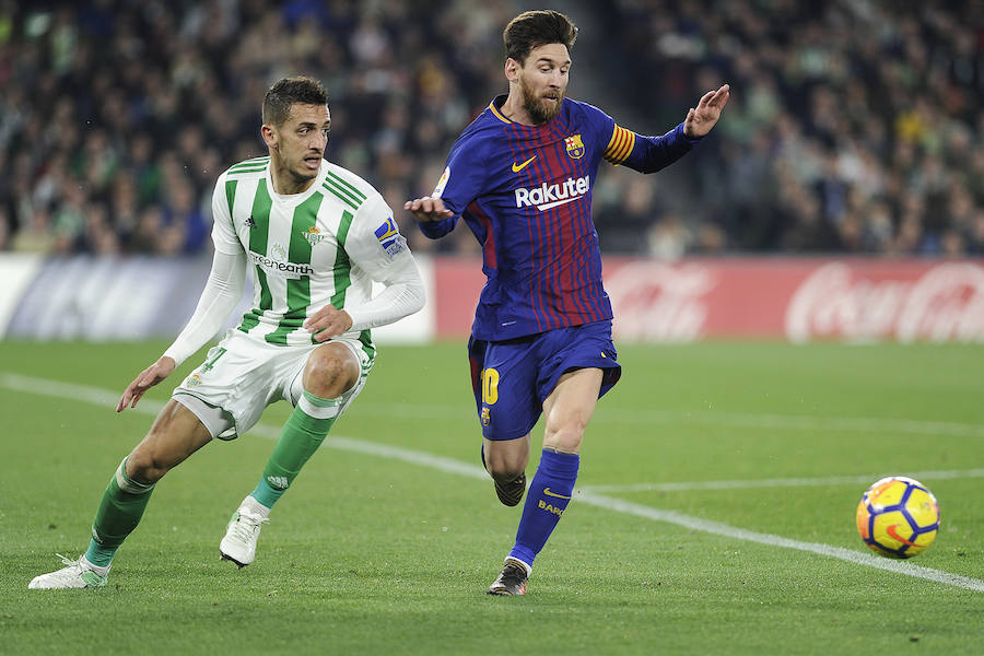 El conjunto de Valverde se llevó la victoria en el Benito Villamarín por 0-5, con un doblete de Messi, otro de Luis Suárez y un tanto de Rakitic.