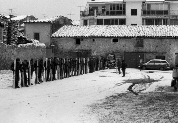 Curso de esquí para militares