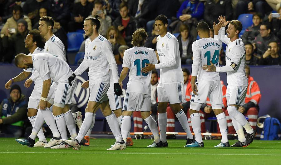 Los blancos empataron con el Levante como ya ocurrió en el Santiago Bernabéu.