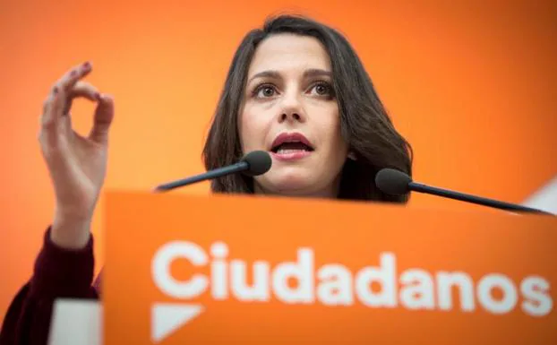La líder de Ciudadanos en Cataluña, Inés Arrimadas, valora los datos del CIS.