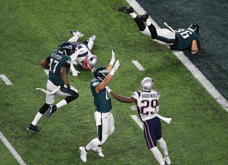 El equipo de Filadelfia se impone a los Patriots en el US Bank Stadium de Minneapolis (33-41) y conquista su primer trofeo Vince Lombardi, con el quarterback Nick Foles como MVP. 