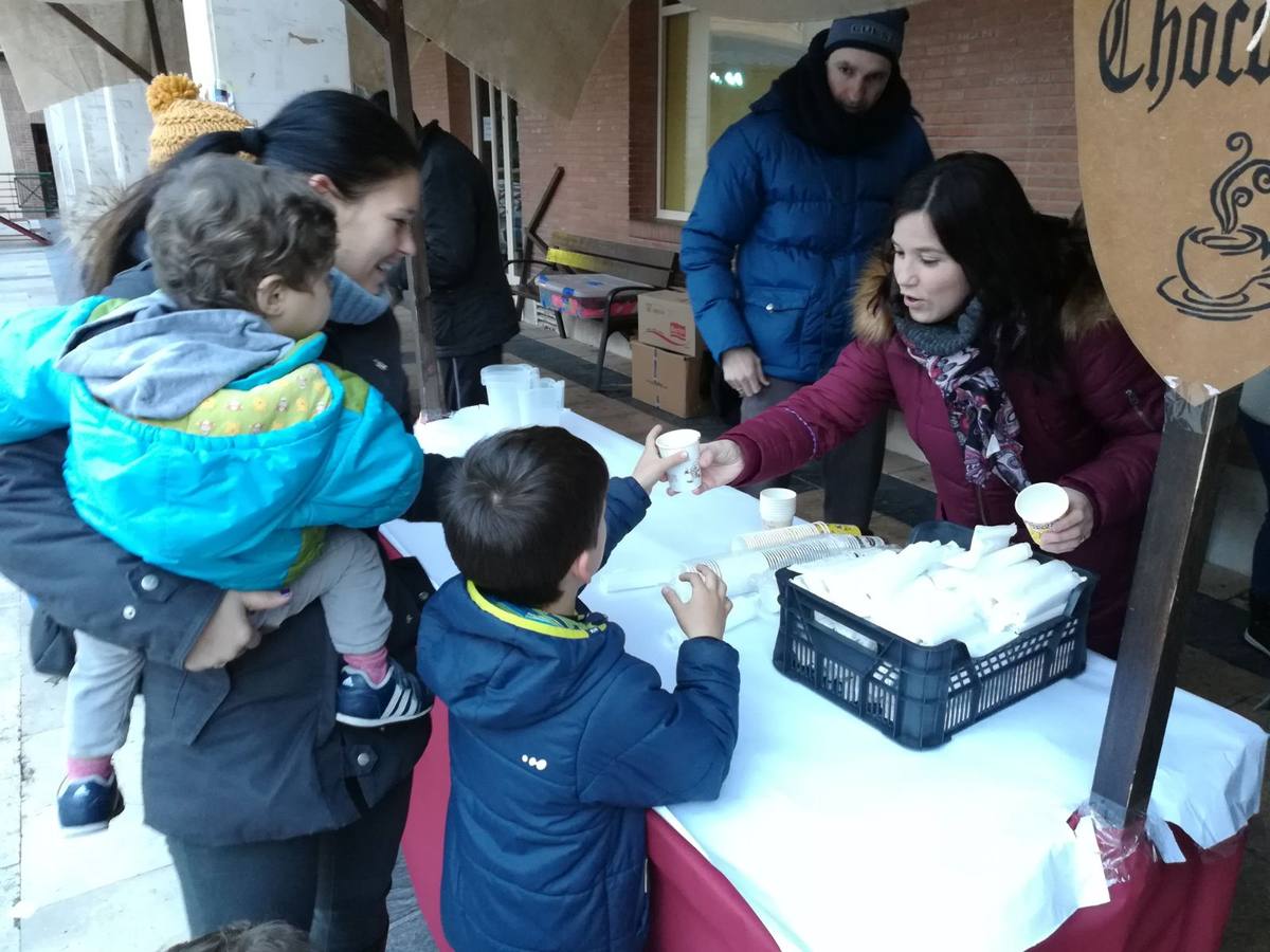 Los vecinos de la localidad disfrutaron de lo lindo con las actividades del Jueves Lardero.