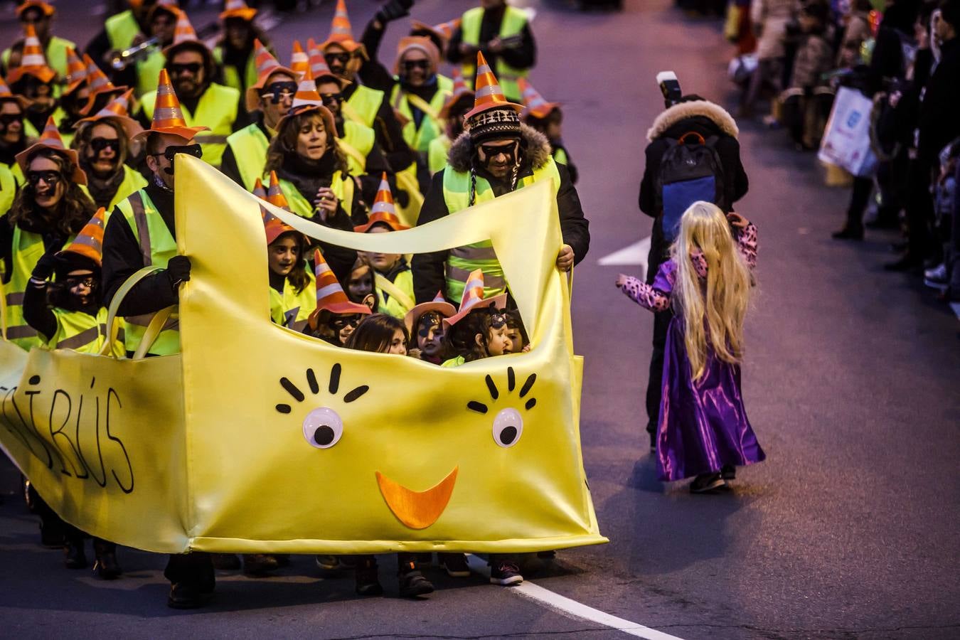 Multitudinario fue el desfile de Carnaval de Logroño, que cada vez está cogiendo más peso dentro de las festividades de la capital riojana.