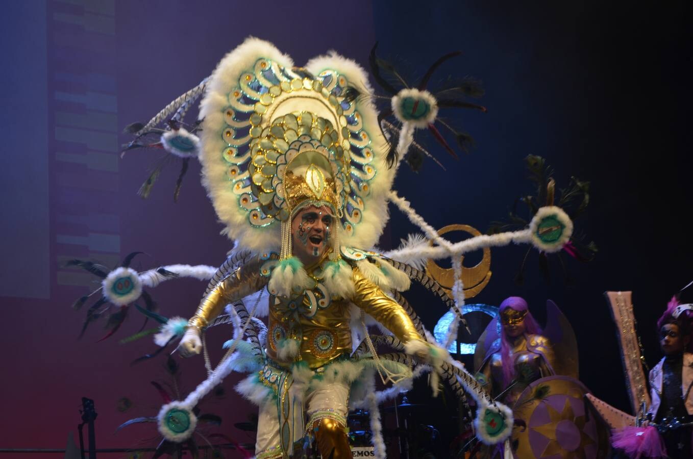 Imágenes del pregón del Carnaval y de la reina y reyes infantiles del Carnaval de Calahorra.