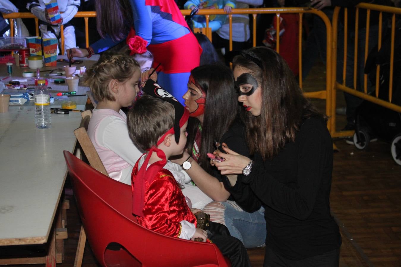 Los alfareños disfrutaron de lo lindo en los carnavales de Alfaro.