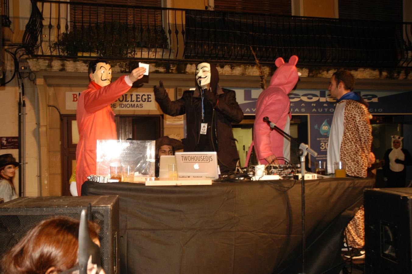 Mucha imaginación en los disfraces de los participantes del desfile de Carnaval de Calahorra.