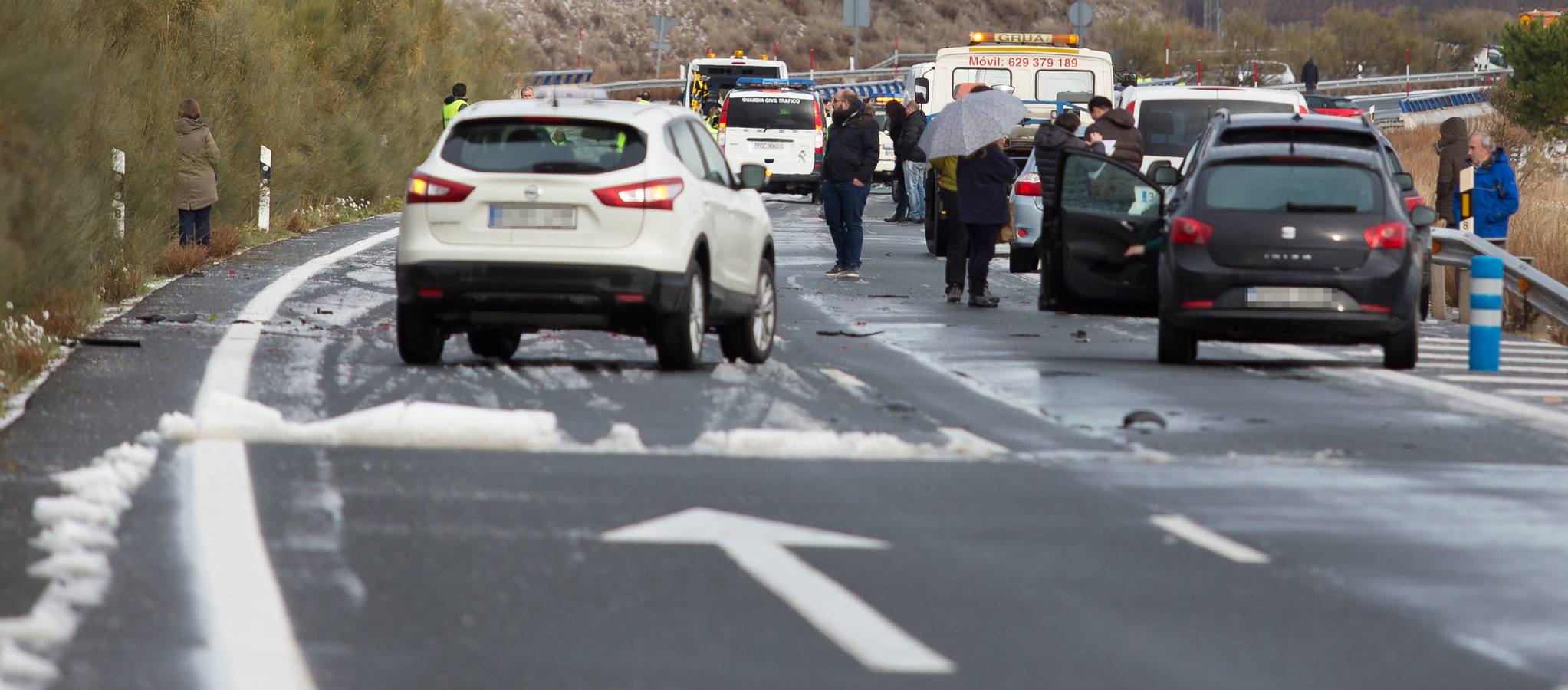 Una treintena de coches, afectados en un siniestro que dejó una veintena de heridos leves