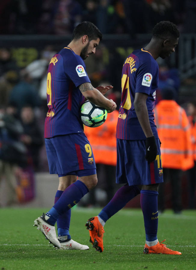 El conjunto de Valverde arrolla al Girona para afianzarse en el liderato. Tres goles de Suárez, un doblete de Messi y un gol de Coutinho neutralizaron el gol inicial de Portu. 
