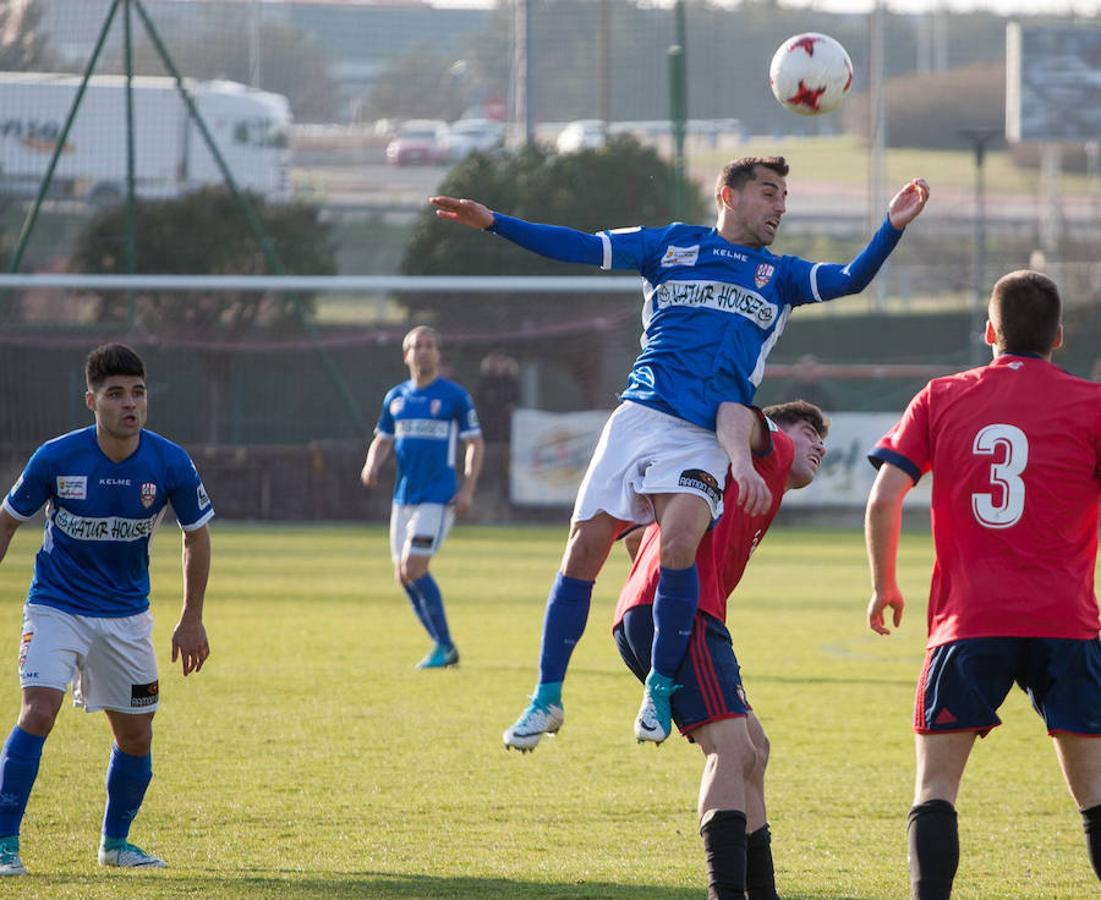 La UDL sacó un punto de su visita a Tajonar tras el anodino empate sin goles conquistado ante un rival que está hundido en la tabla. El equipo riojano tuvo dos chispazos a lo largo de noventa minutos, pero no consiguió materializar. También tuvo un apagón y un susto que pudo costarles caro.