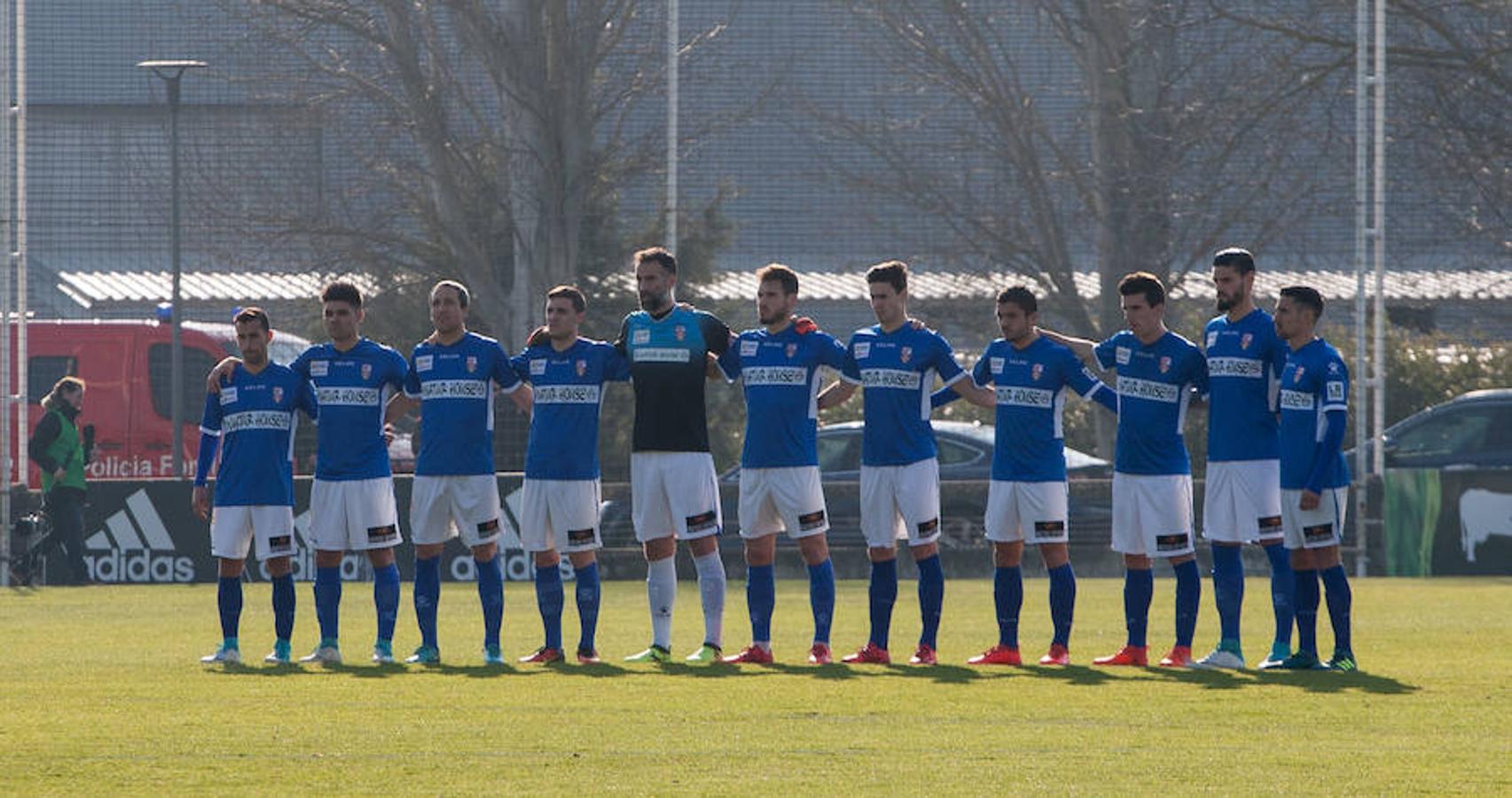 La UDL sacó un punto de su visita a Tajonar tras el anodino empate sin goles conquistado ante un rival que está hundido en la tabla. El equipo riojano tuvo dos chispazos a lo largo de noventa minutos, pero no consiguió materializar. También tuvo un apagón y un susto que pudo costarles caro.