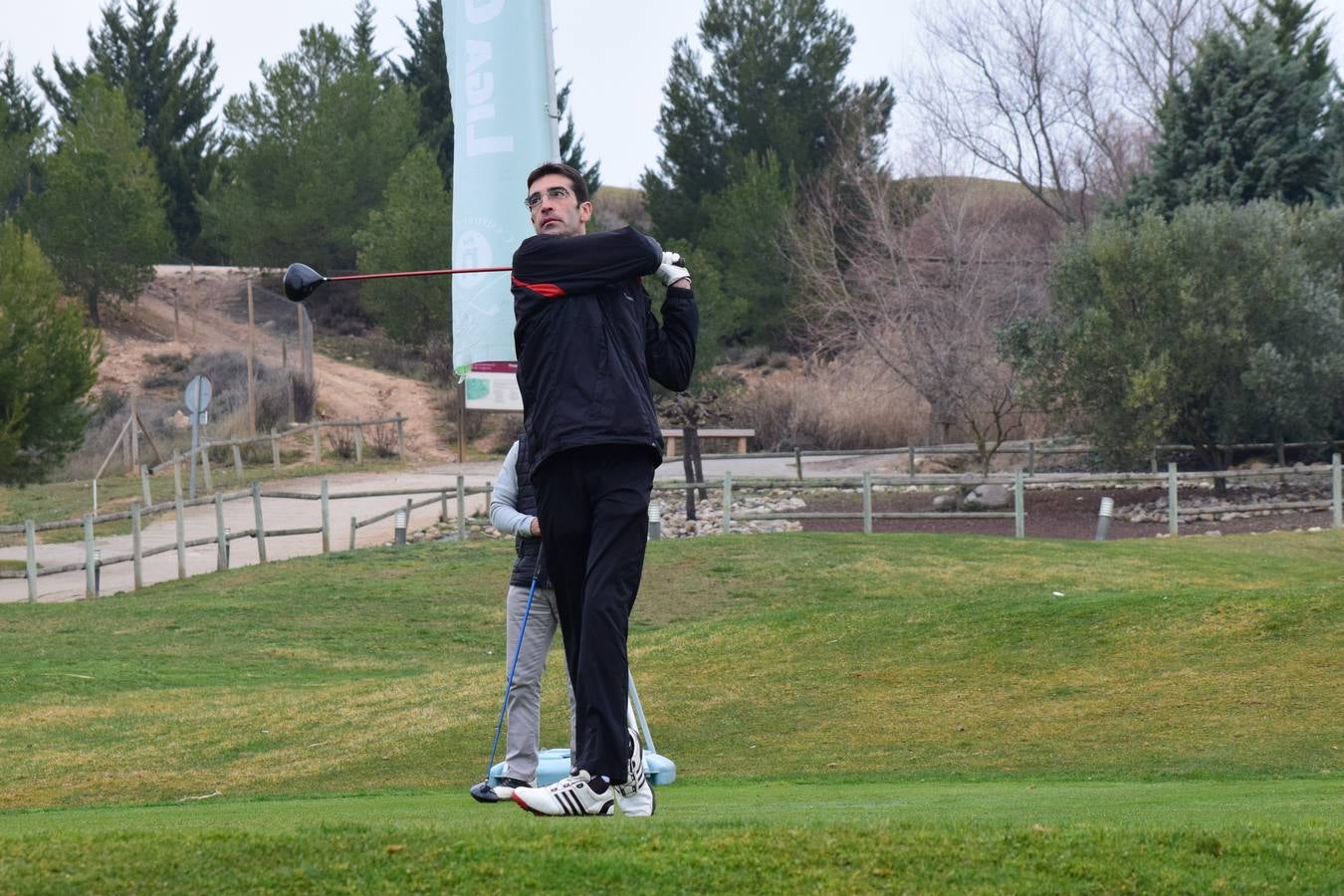 Los participantes en el primer torneo de la Liga de Golf y Vino disfrutaron de una estupenda jornada.