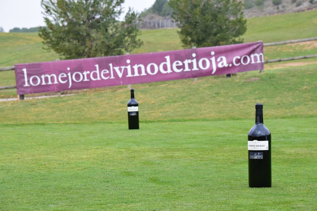 Los participantes en el primer torneo de la Liga de Golf y Vino disfrutaron de una estupenda jornada.