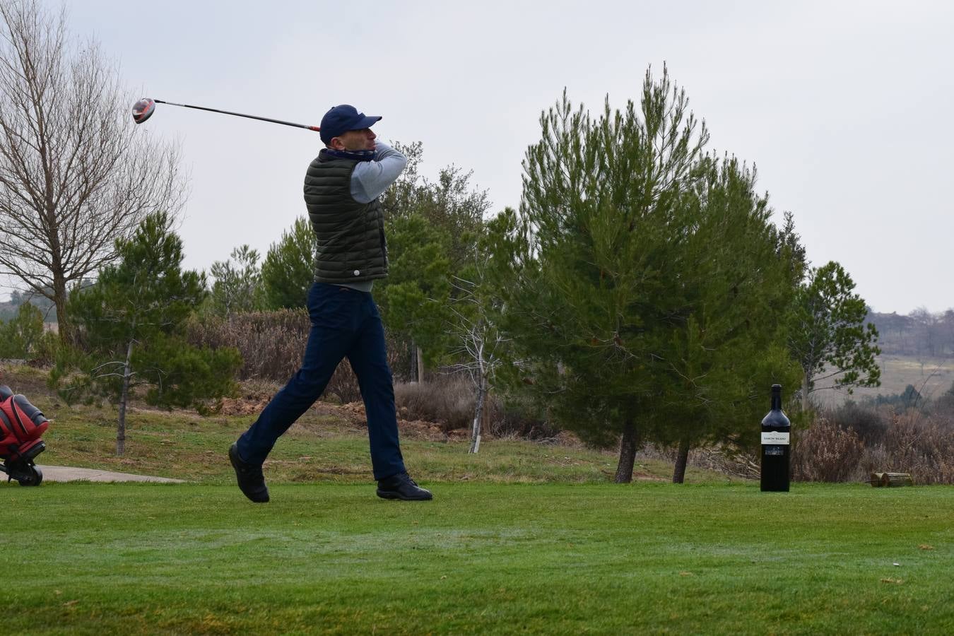 Los participantes en el primer torneo de la Liga de Golf y Vino disfrutaron de una estupenda jornada.