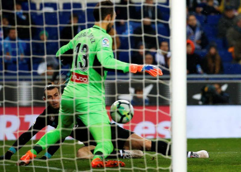 Las mejores imágenes del partido correspondiente a la 26ª jornada de Liga entre el Espanyol y el Real Madrid