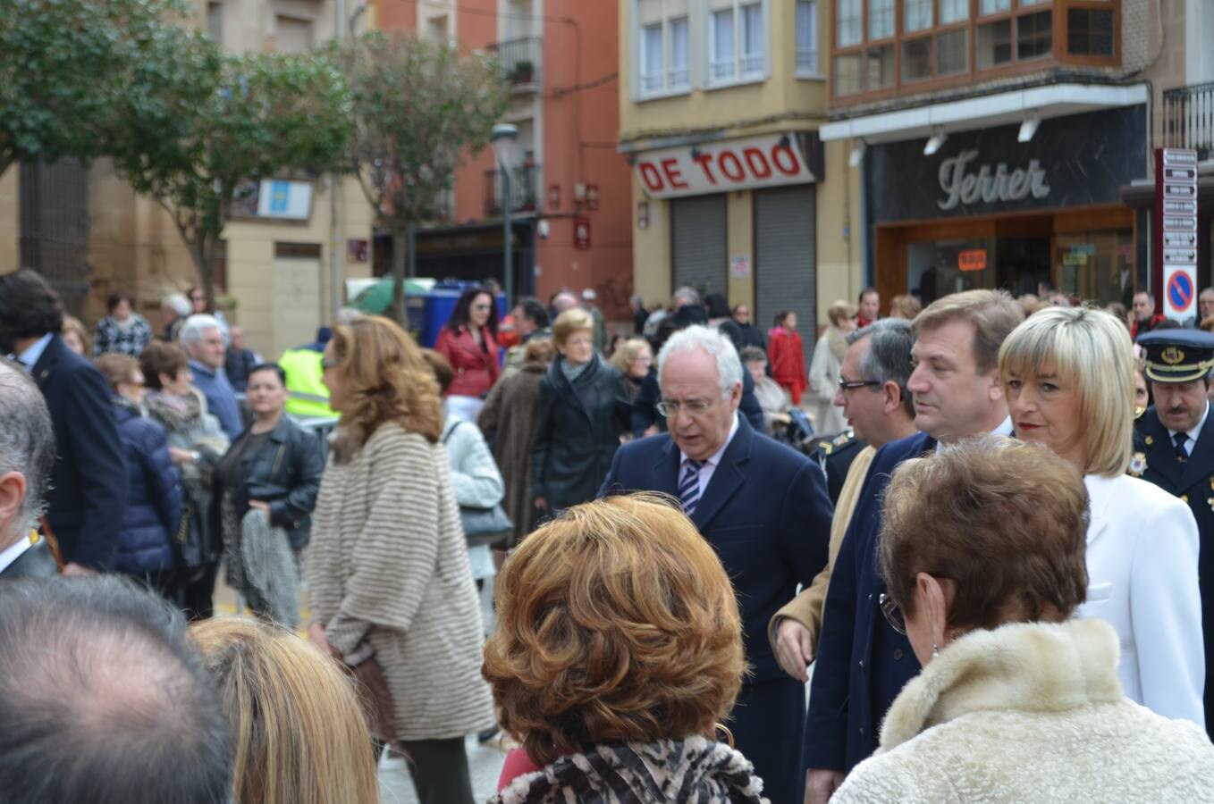 En el día grande, los santos Emeterio y Celedonio salieron a la calle en una procesión muy participativa por Calahorra