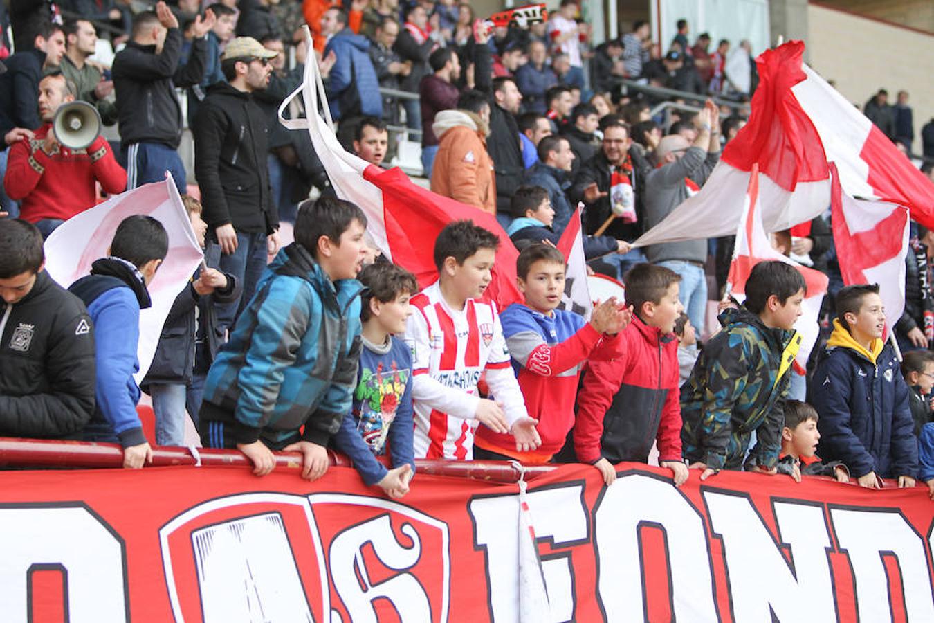 Un triunfo balsámico y con suspense. La UDL superó el domingo al Tudelano (2-1) y se queda a dos puntos del 'play off' de ascenso. Tres puntos llenos de intensidad e incertidumbre en los últimos compases de un partido que rompe con la dinámica precedente.