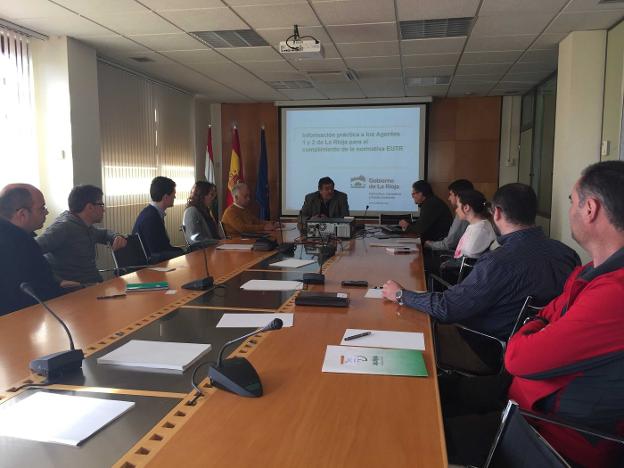 Reunión del sector de la madera con Medio Natural. :: g. de la rioja