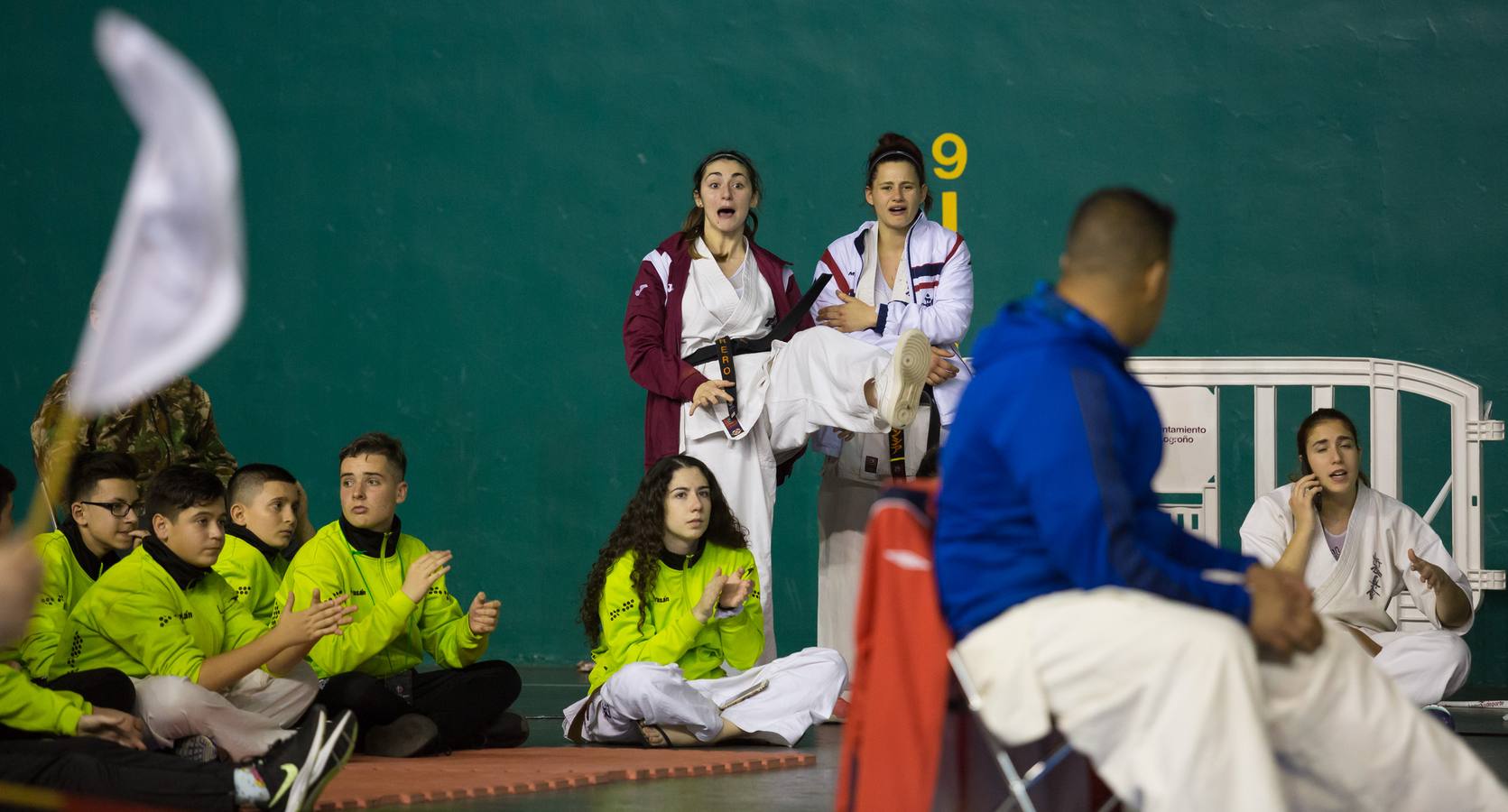 Más de 200 karatekas participaron ayer en el Campeonato de España de shinkyokushinkai.