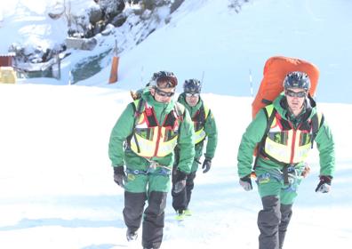 Imagen secundaria 1 - La patrulla de salvadores de la montaña en La Rioja