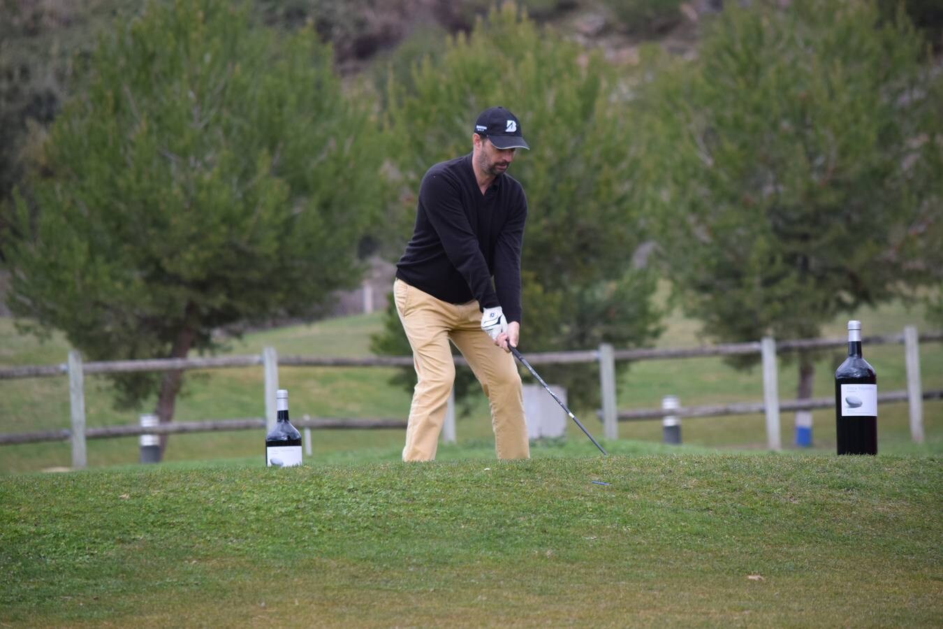 Los jugadores disfrutaron de un gran día en el egundo torneo de la Liga de Golf y Vino organizada por lomejordelvinoderioja.