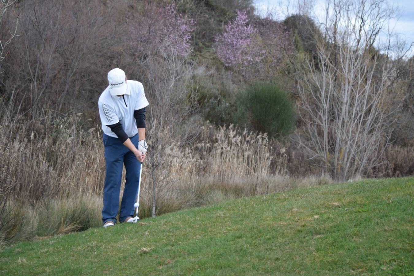 Los jugadores disfrutaron de un gran día en el egundo torneo de la Liga de Golf y Vino organizada por lomejordelvinoderioja.