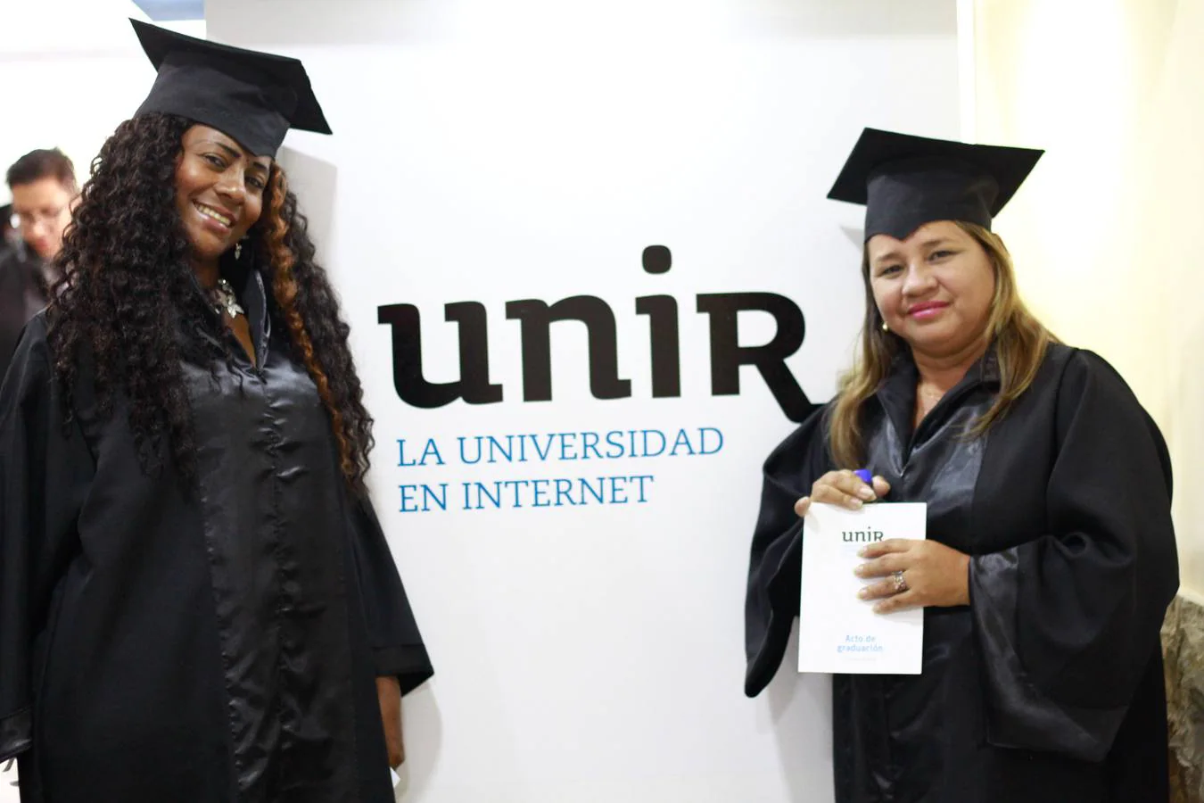 Fotos: La UNIR congrega a 4.000 personas en su primera gala de graduación en Ecuador