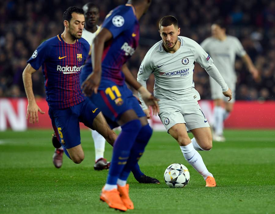 El Barça logró el pase a cuartos de final de la Liga de Campeones tras imponerse al Chelsea en el Camp Nou por 3-0 con un doblete de Messi y otro tanto de Dembélé. 