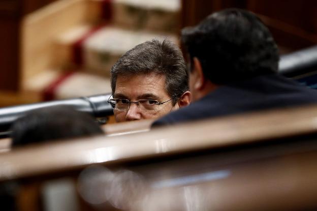 El ministro de Justicia,
Rafael Catalá, durante el
debate en el Congreso
del pasado jueves sobre
la prisión permanente
revisable. :: mariscal / efe
