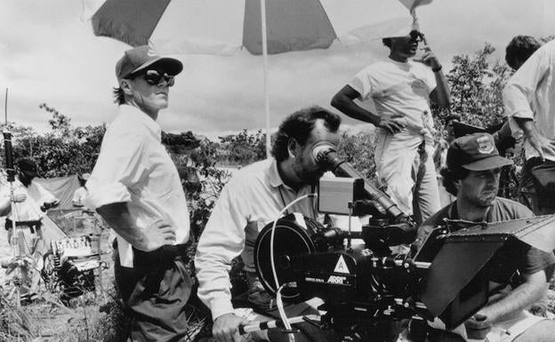 Imagen principal - Los directores Frank Marshall (rodaje de 'Aracnofobia'), Kevin Reynolds (rodaje de 'Robin Hood') y Robert Zemeckis. 