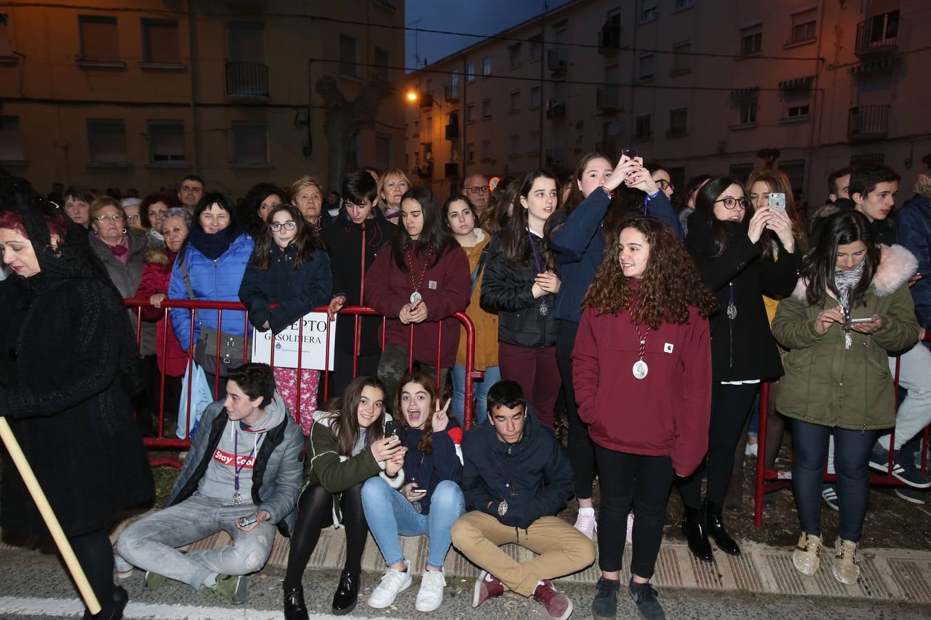 Fotos: Semana Santa: El viacrucis de Jesús Cautivo en Logroño