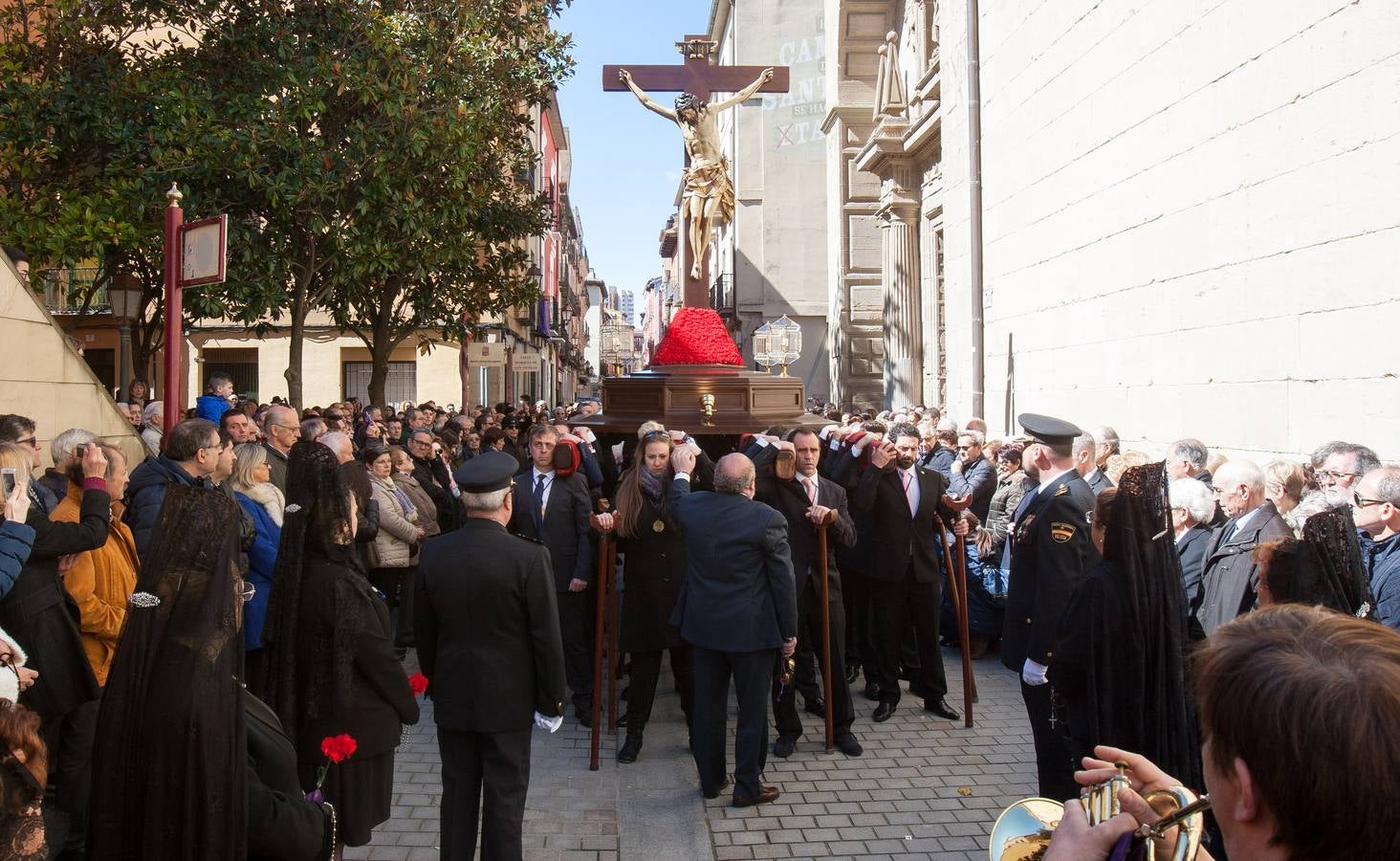 Fotos: Semana Santa de Logroño 2018: Traslado procesional del Santo Cristo de las Ánimas