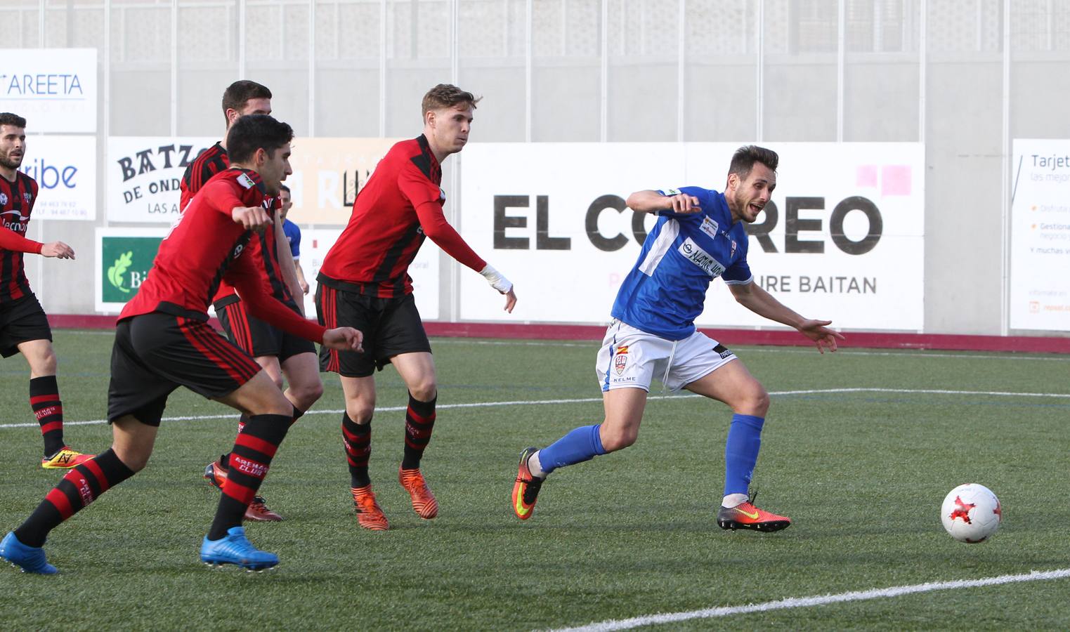 La UDL logró un insuficiente empate sin goles ante el Arenas