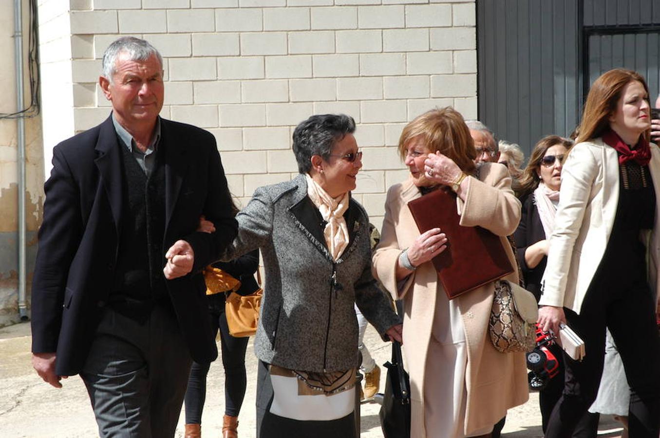 Imágenes de la procesión de la Virgen de la Anunciación con motivo del día grande de las fiestas patronales de El Villar de Arnedo.