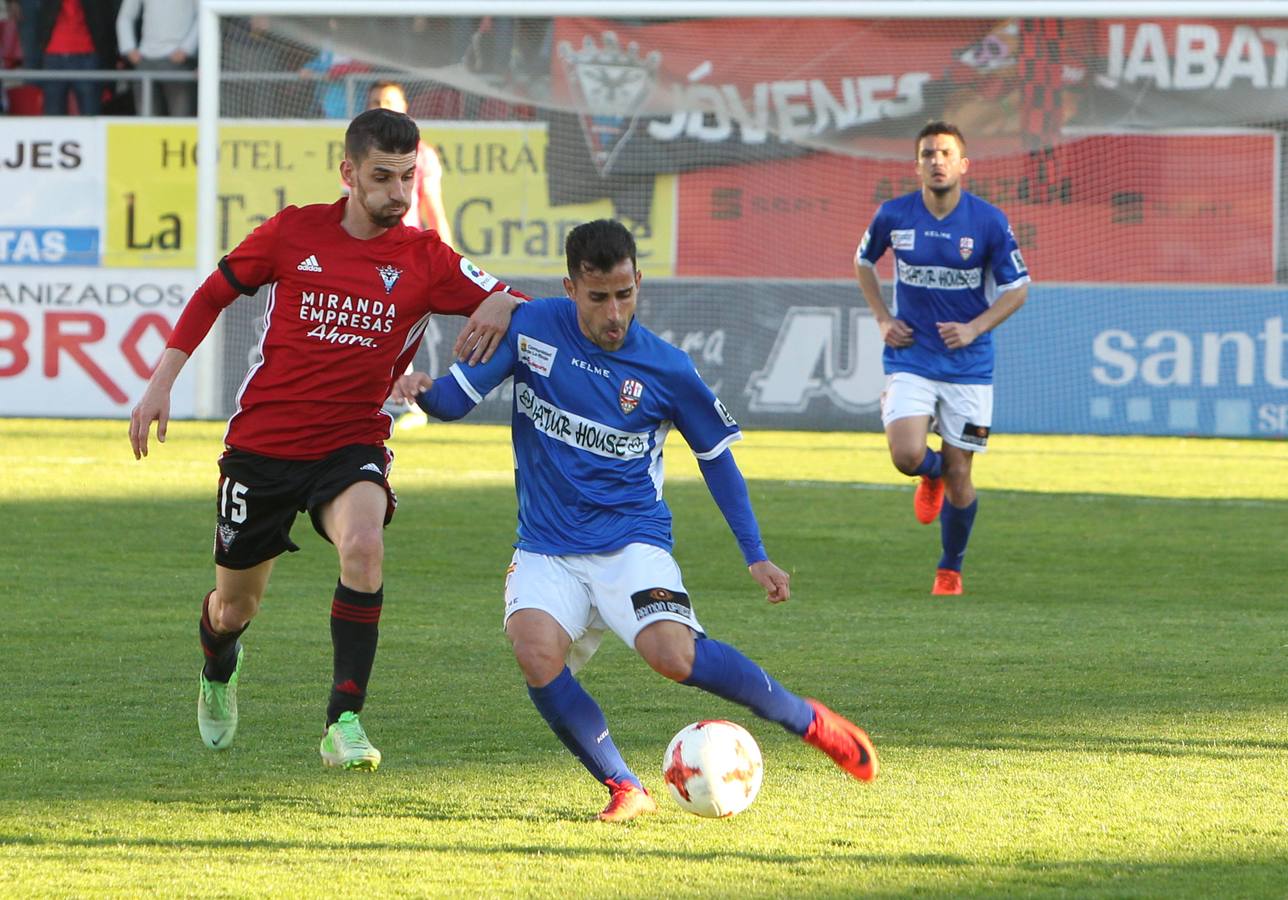 Las fotos de la derrota de la UDL en Miranda (0-1)