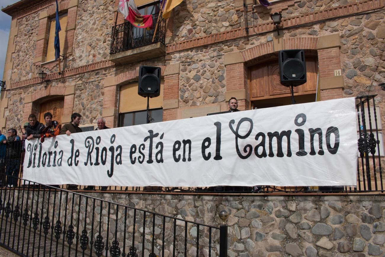 Más de 250 personas apoyaron a Viloria en su demanda sobre el Camino y las ruinas de la casa natal de Santo Domingo.