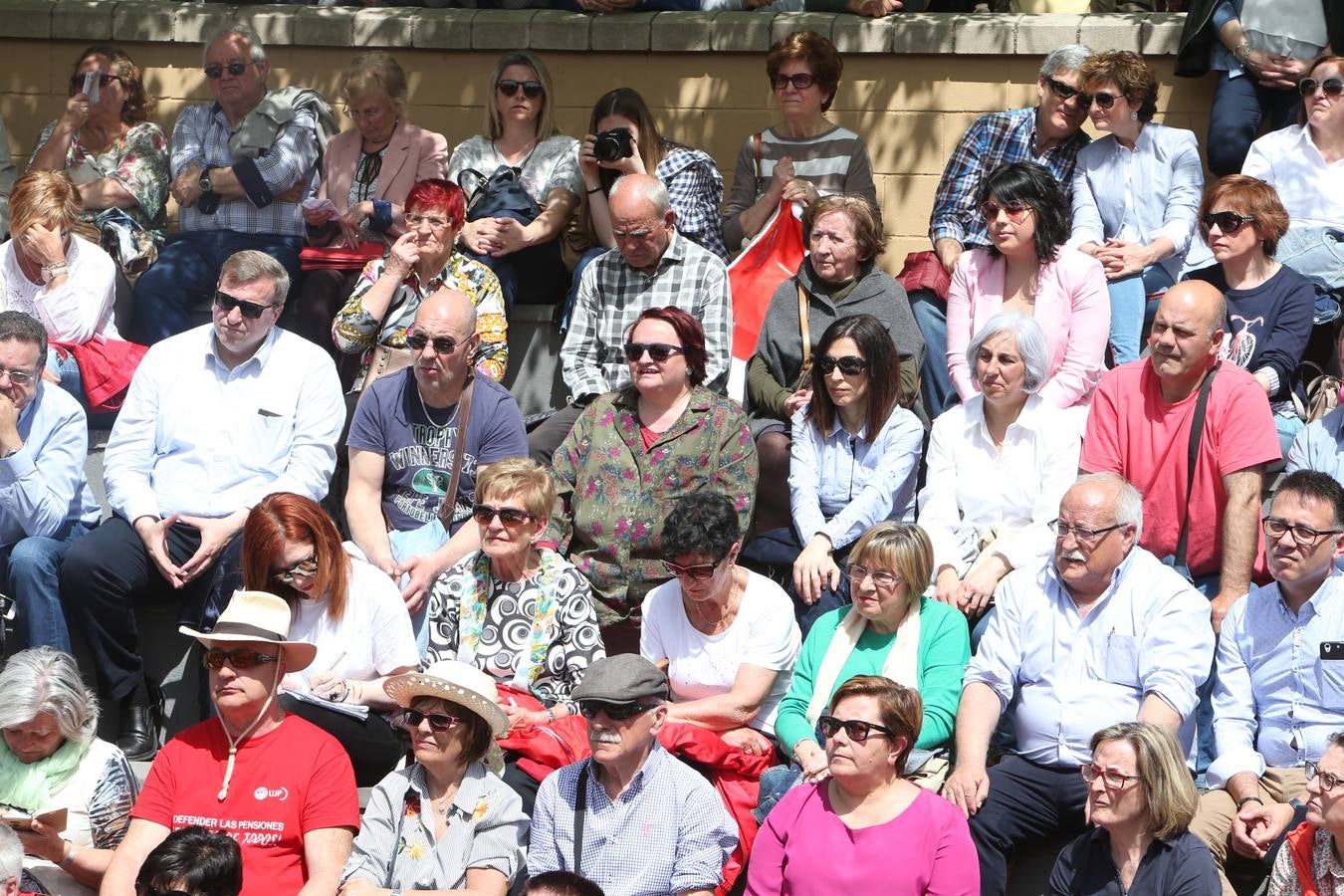 el secretario general del PSOE ha pronunciado un discurso en la plaza Joaquín Elizalde.