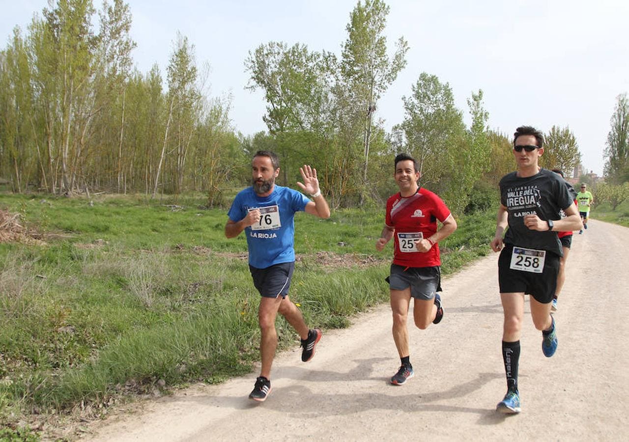 David Martínez y María Gómez Ijalba ganan la Carrera Valle del Iregua celebrada este domingo entre Villamediana y Albelda de Iregua.