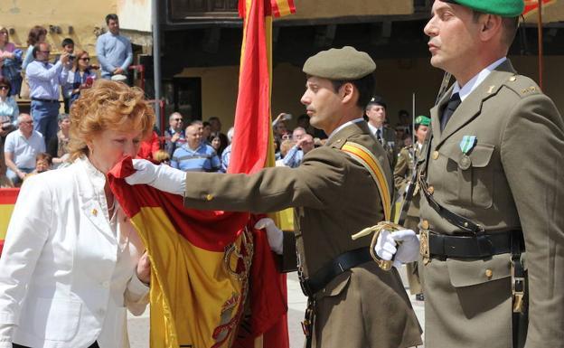 Más de 350 ciudadanos han solicitado jurar bandera en Calahorra