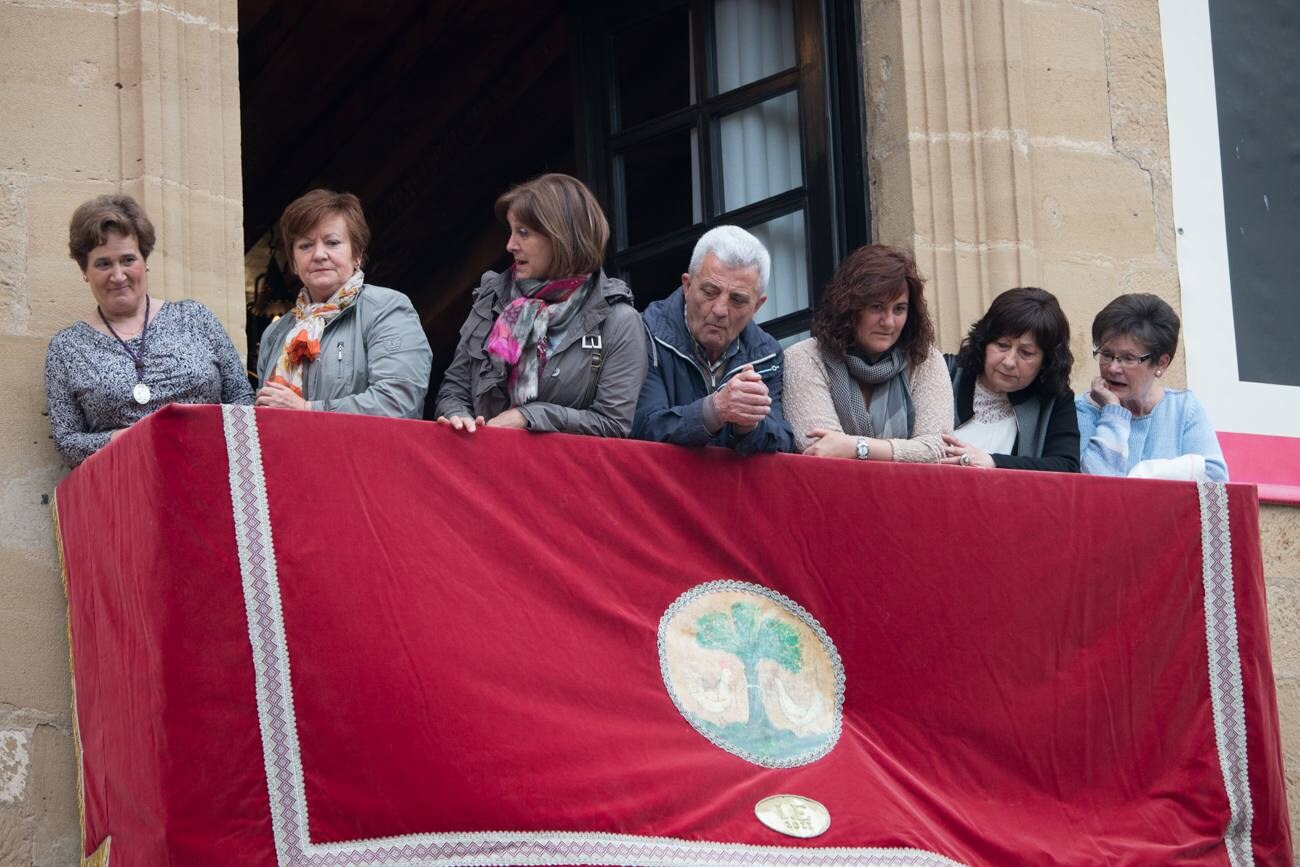  El 11 de mayo participarán en la procesión del Pan del Santo y del Peregrino, entre otros actos de este 25 de abril, cuando en la ciudad 'sale la gaita y el tamboril'