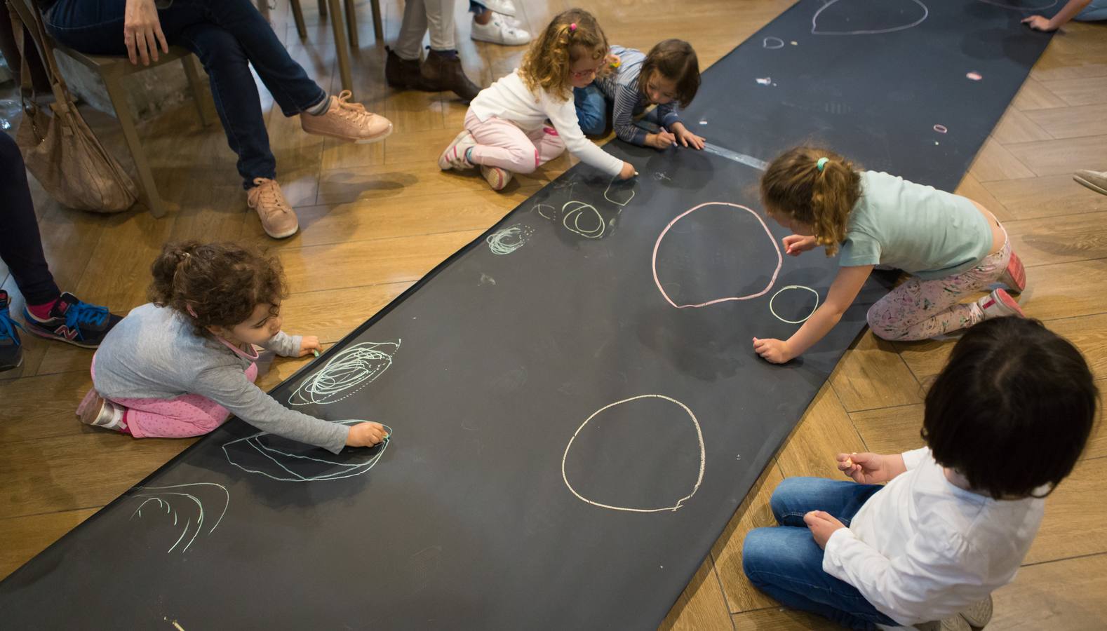 Fotos: Talleres con niños en Concéntrico